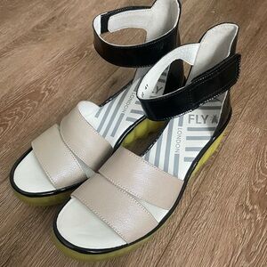 FLY London Bono290fly Sandal - Size 41